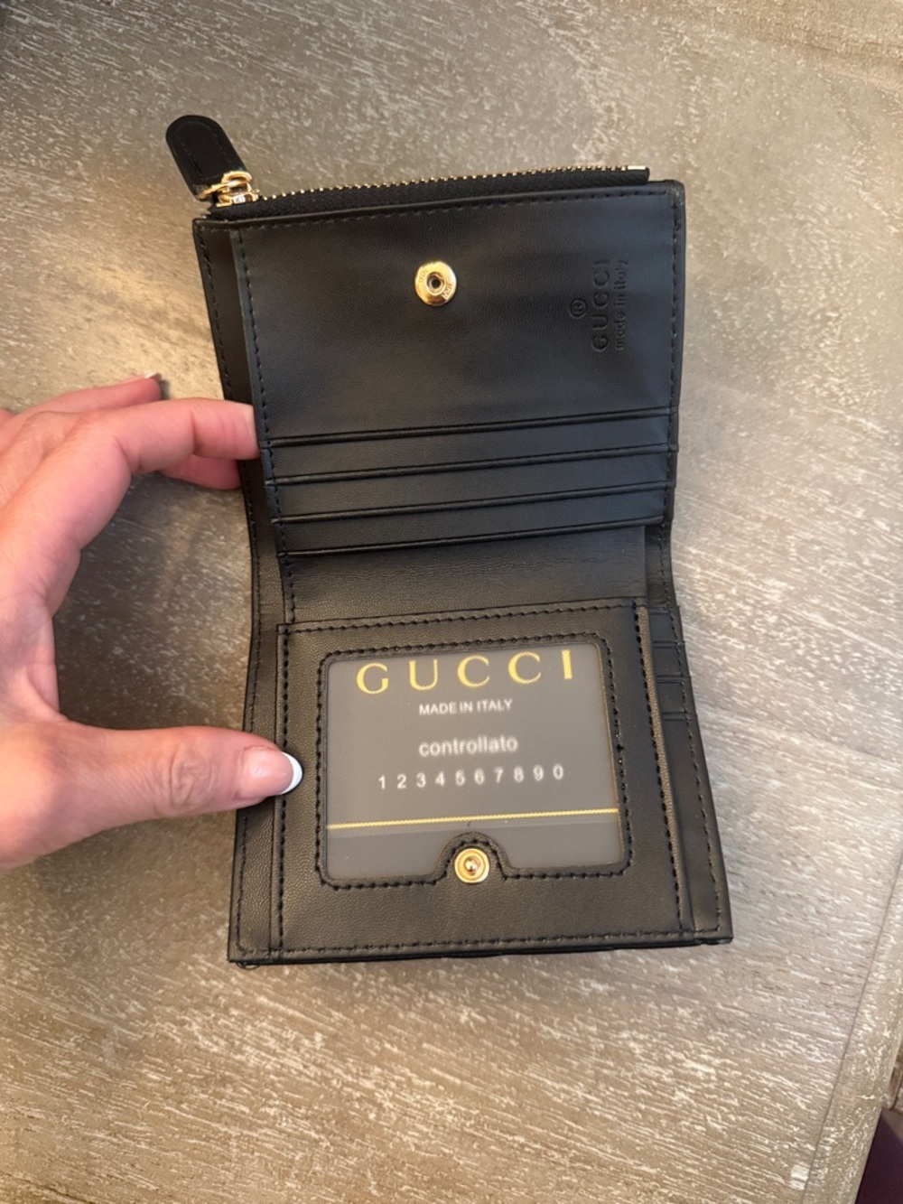 Wallet - Picture 4 of 6